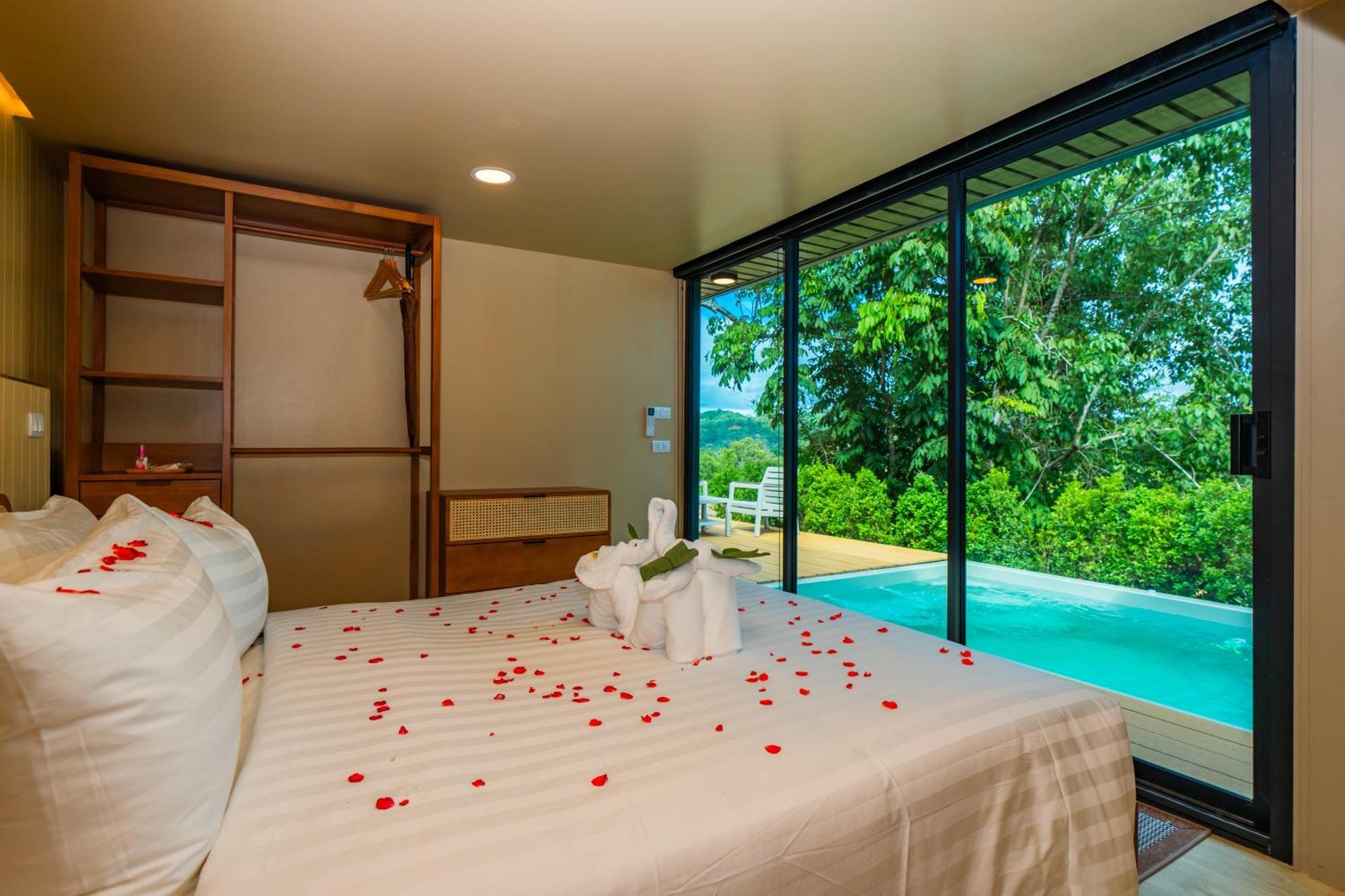 Akra Collection Layan - Hideaway Villas Exterior photo